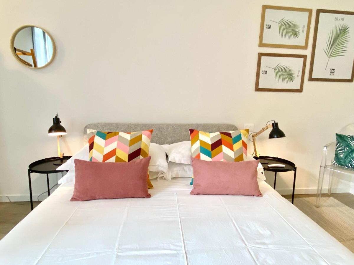 Fara Cinque Small Apartment Milano Esterno foto