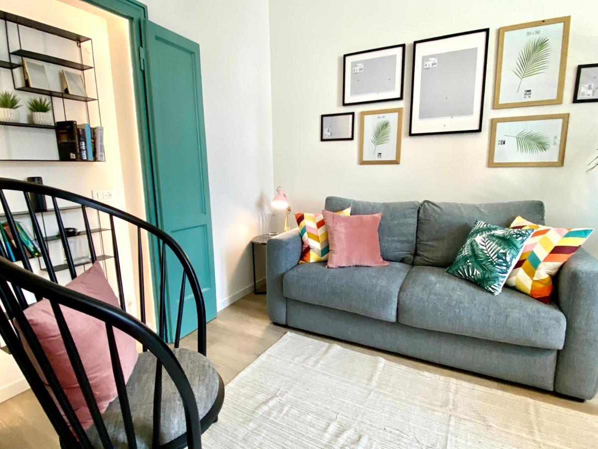Fara Cinque Small Apartment Milano Esterno foto
